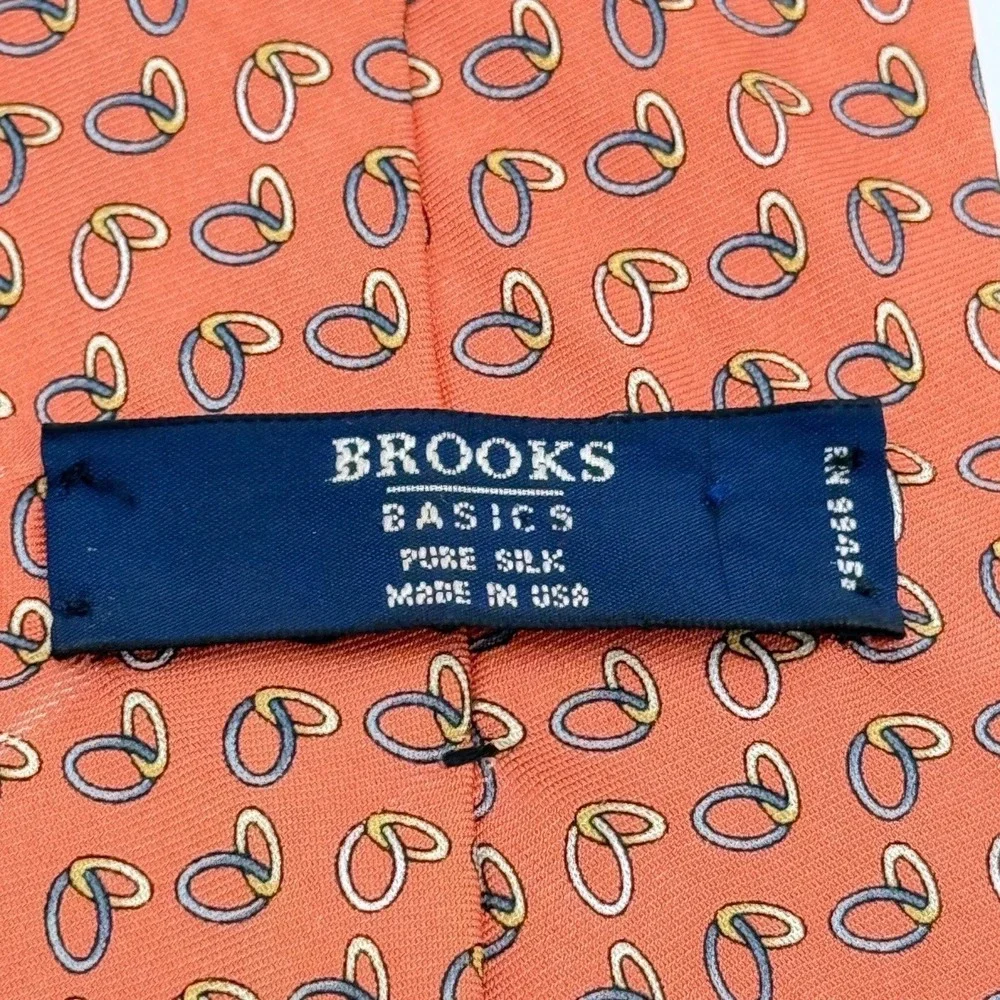 Brooks Brothers Necktie Mens OS Interlocking Loop Silk Orange Geometric